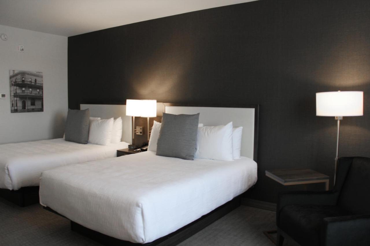 เบสต์ เวสเทิร์น พลัส โมเดิร์น Hotel Morden ภายนอก รูปภาพ